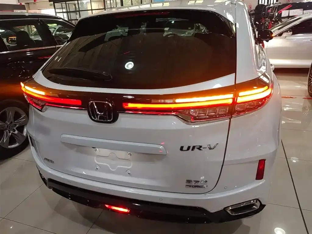Honda UR-V — фото 6