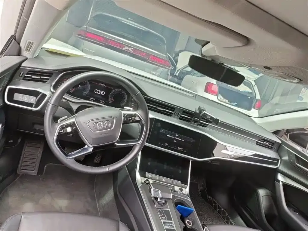 Audi A7 2021 из CN, фото 9