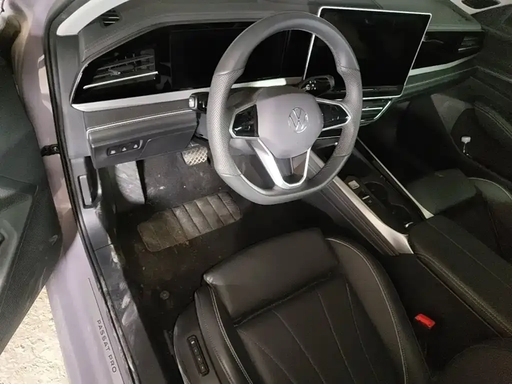 Volkswagen Passat — фото 8