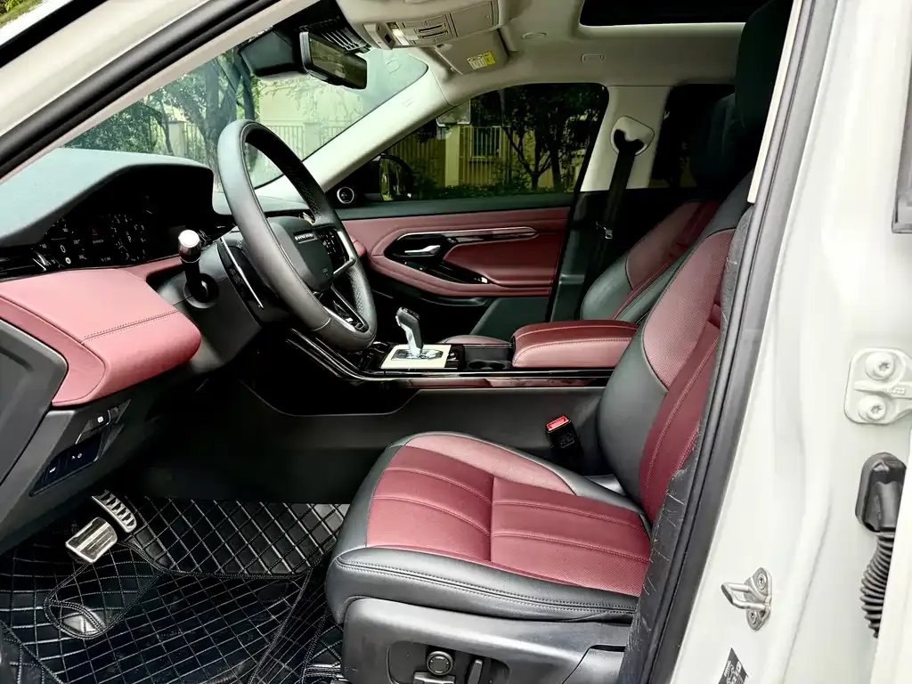 Land Rover Evoque — фото 5