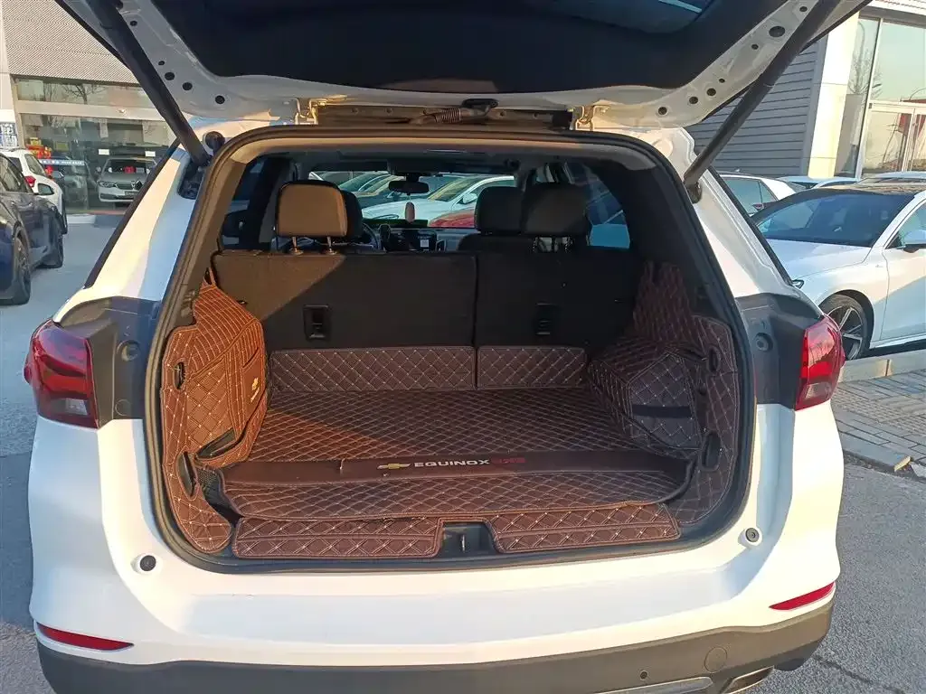 Chevrolet Equinox 2022 из CN, фото 3