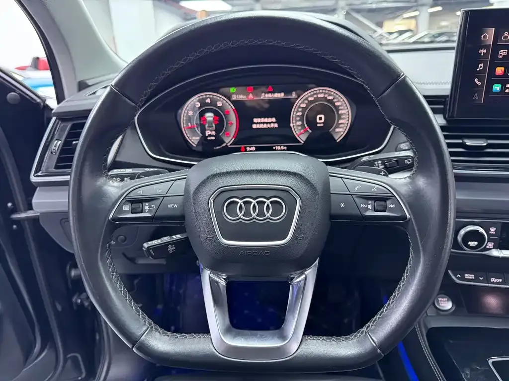 Audi Q5L 2022 из CN, фото 3