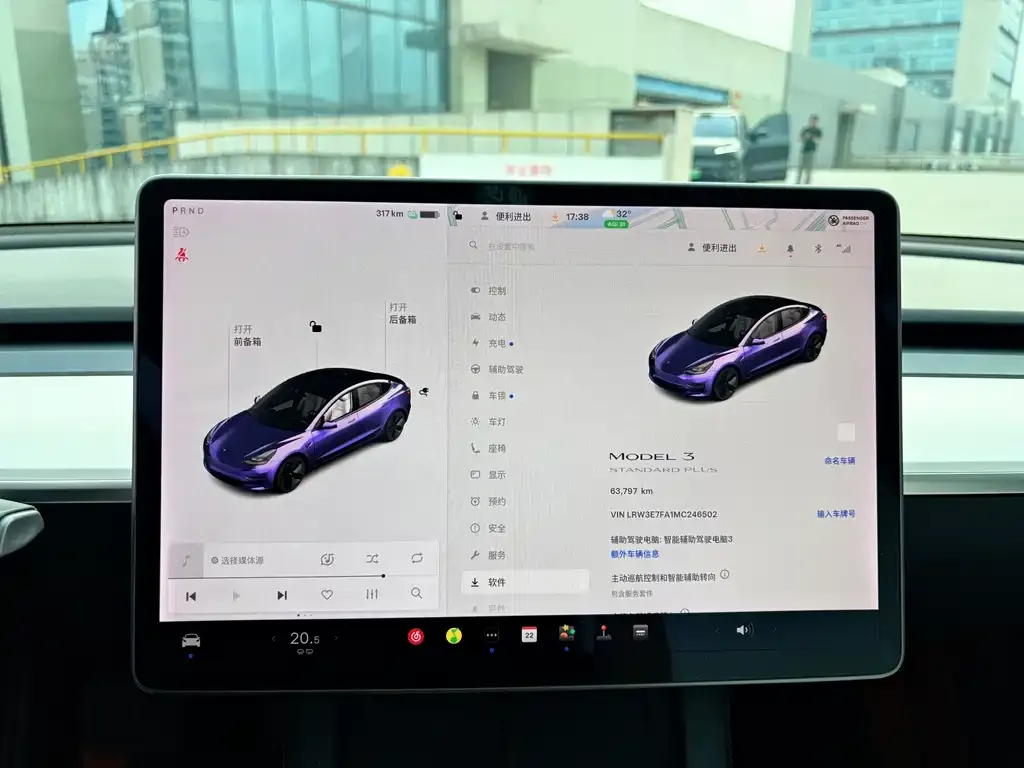 Tesla Model 3 — фото 2