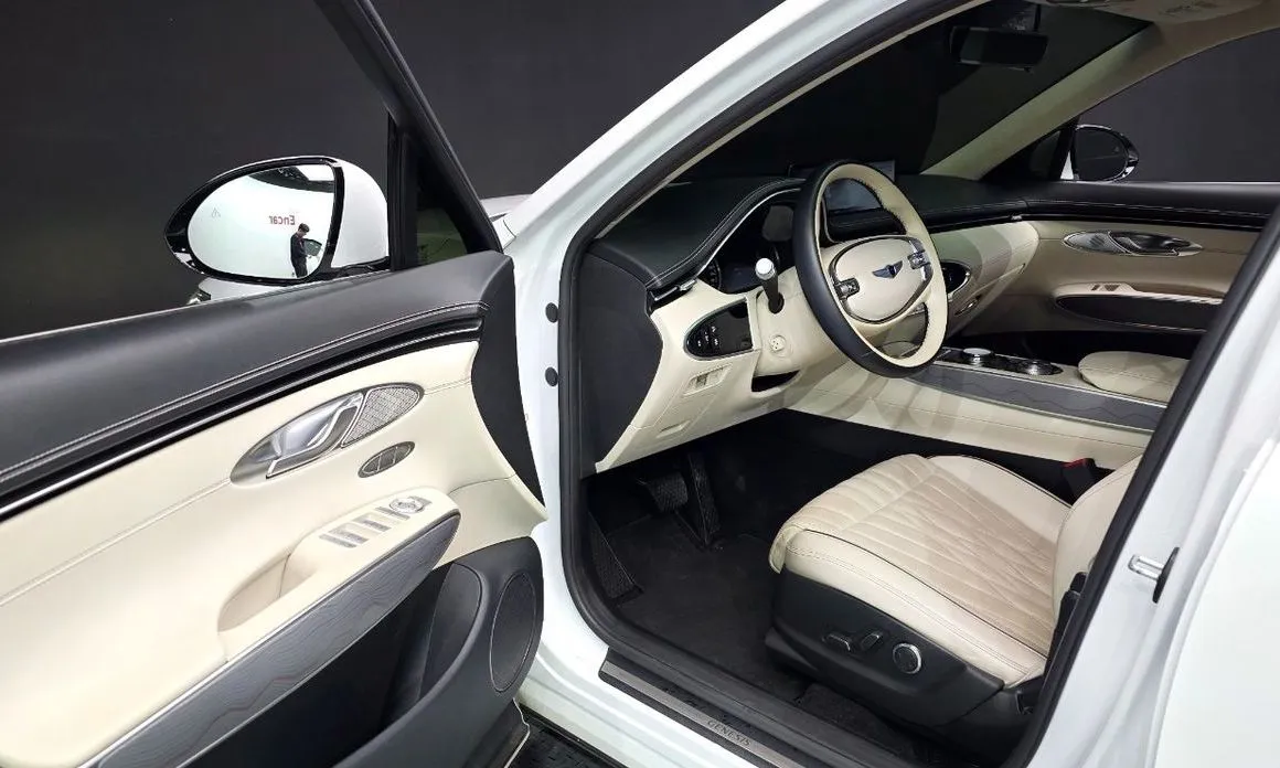 Genesis GV70 — фото 10