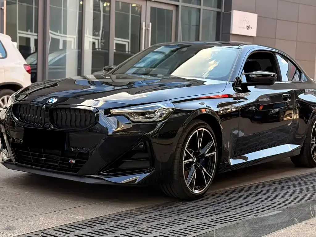 BMW M240i