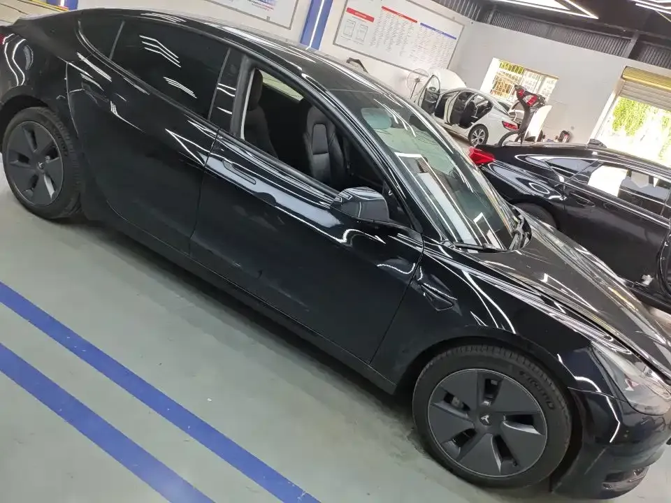 Tesla Model 3 — фото 6