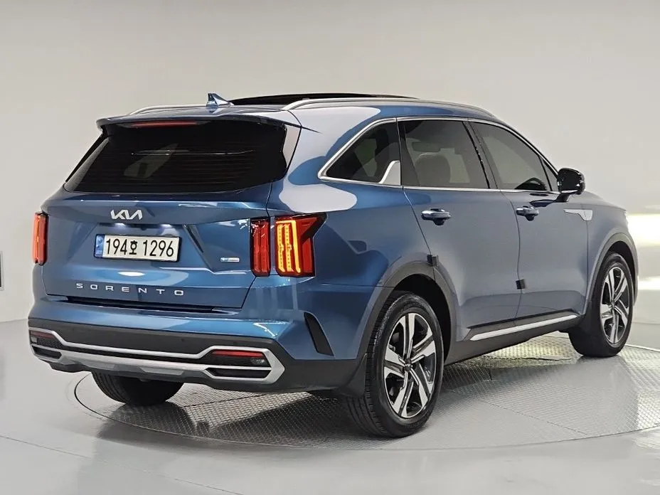 Kia Sorento 2022 из KR, фото 2
