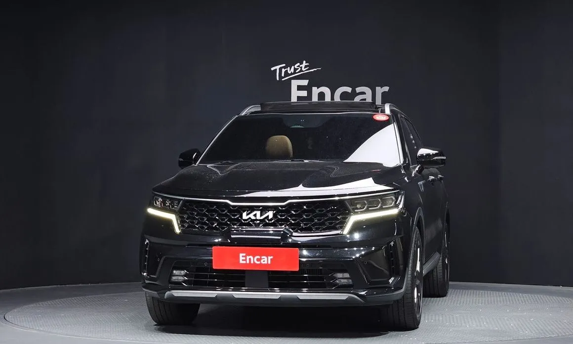 Kia Sorento — фото 6