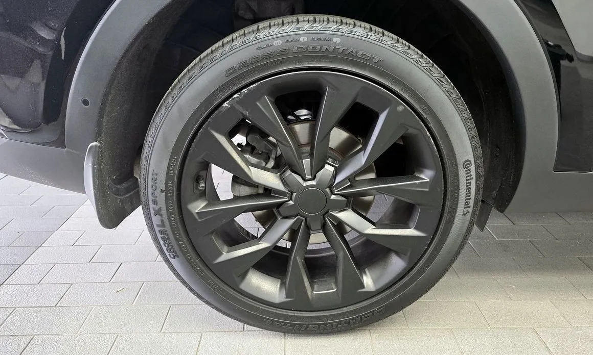 Kia Sorento — фото 10