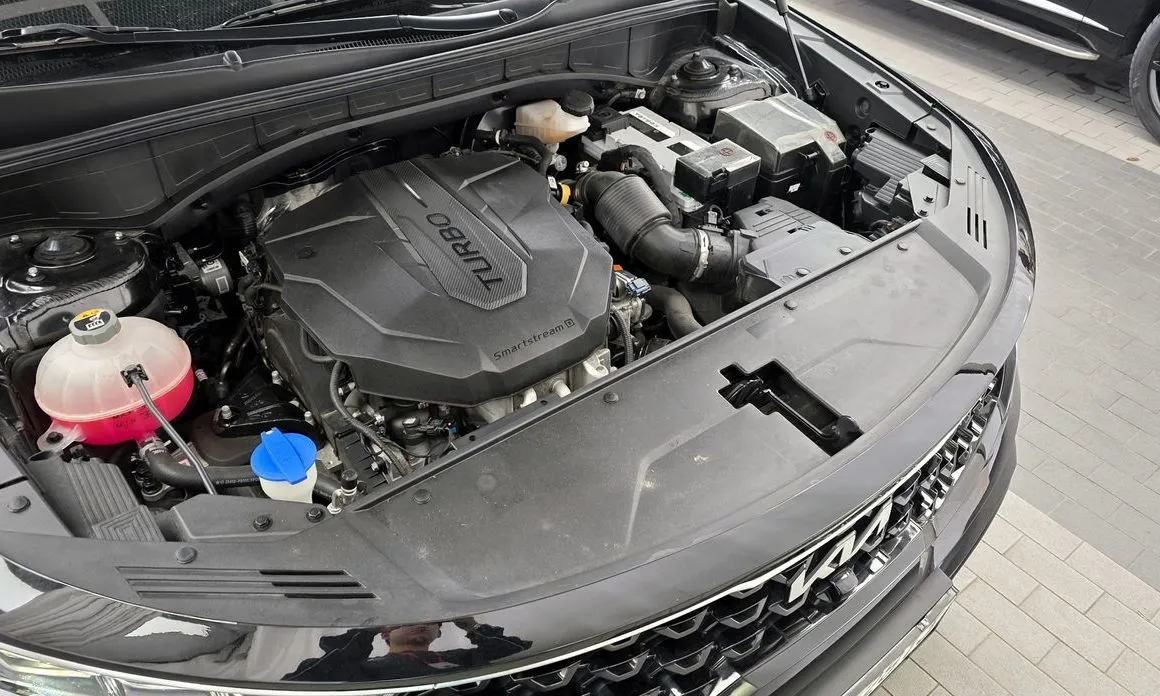 Kia Sorento — фото 7