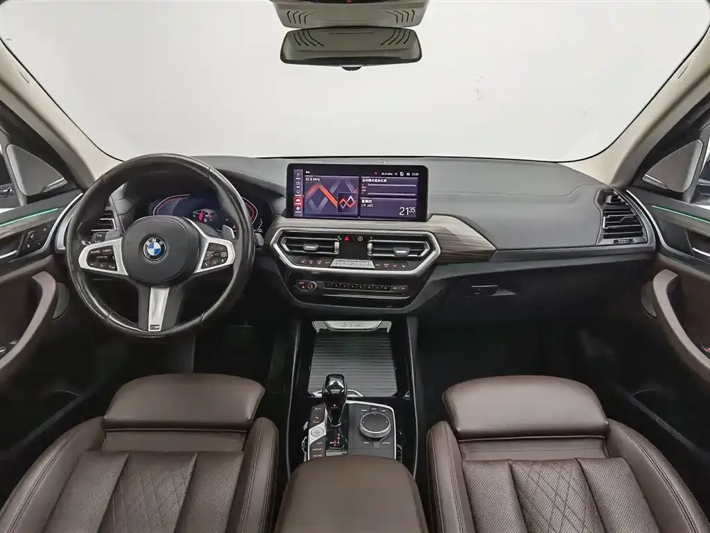 BMW X3 — фото 10