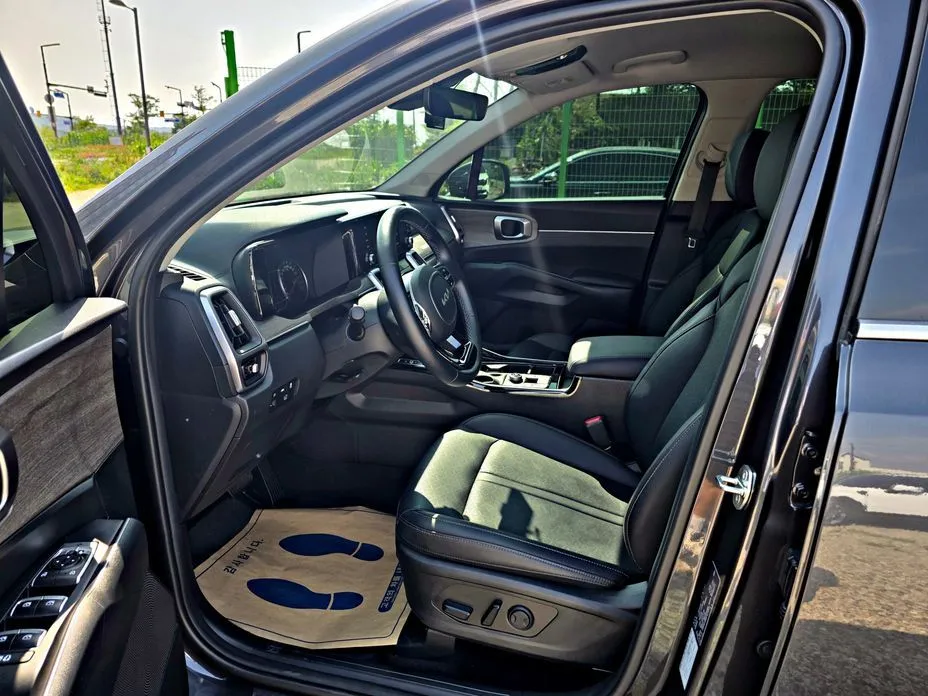 Kia Sorento 2023 из KR, фото 7
