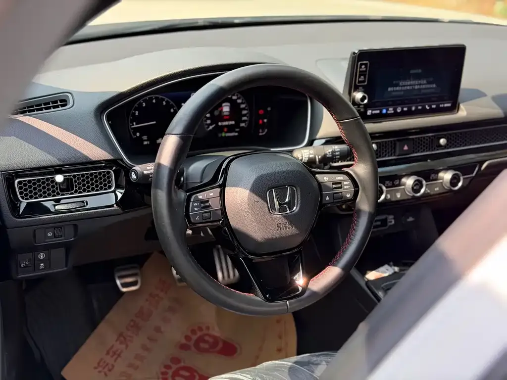 Honda Civic — фото 2
