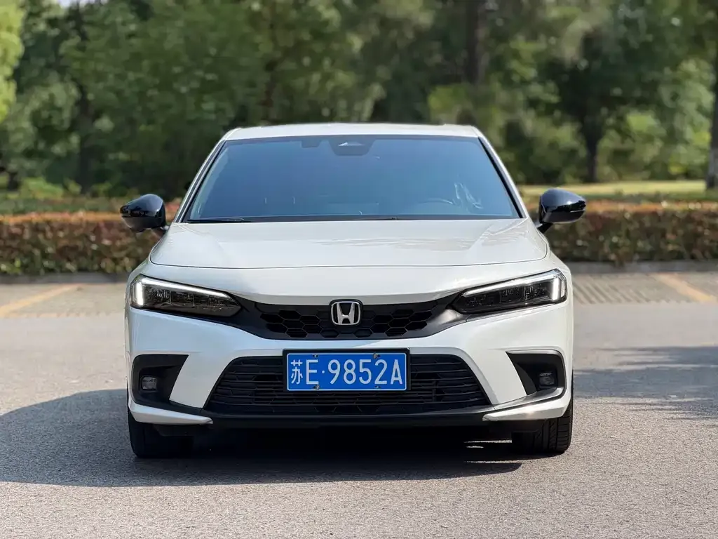 Honda Civic — фото 6