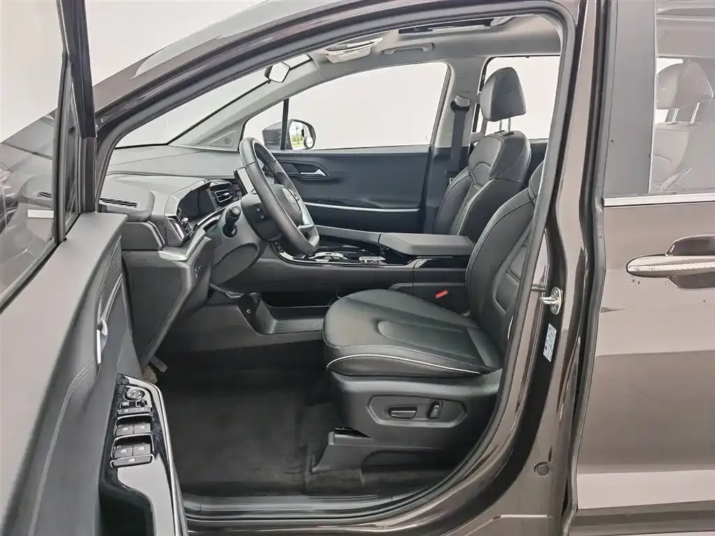Hyundai Custo 2025 из CN, фото 9