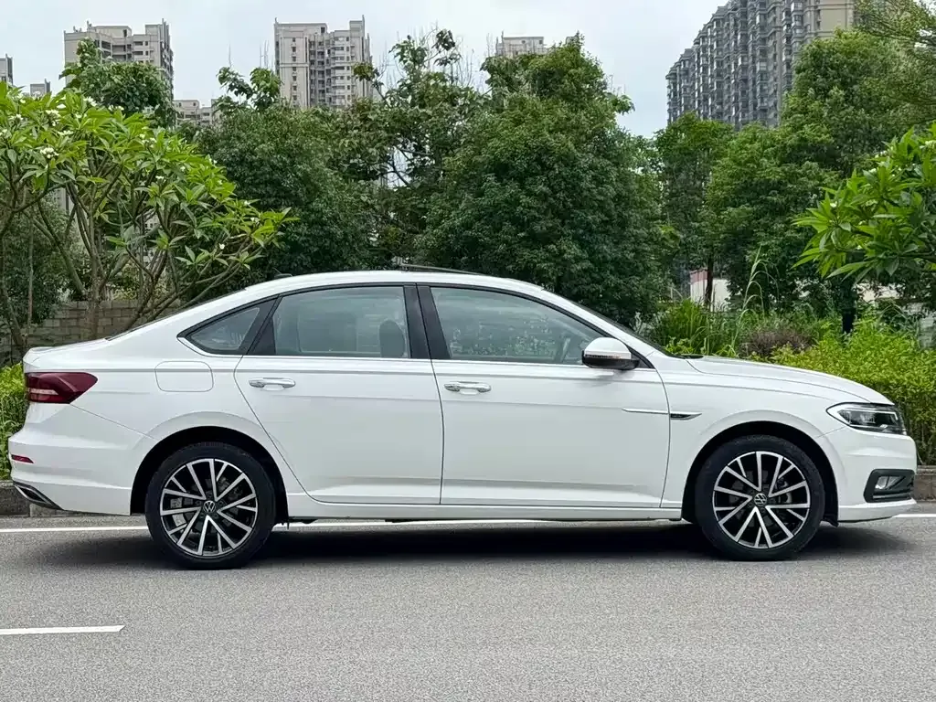 Volkswagen Lavida 2021 из CN, фото 9