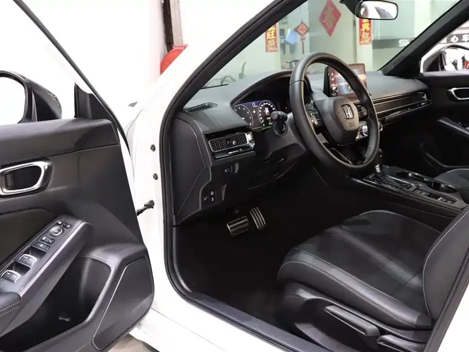 Honda Civic — фото 8