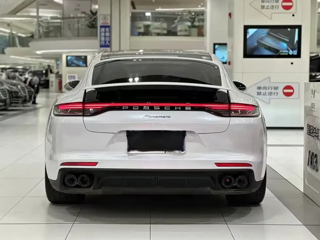 Porsche Panamera 2021 из CN, фото 8