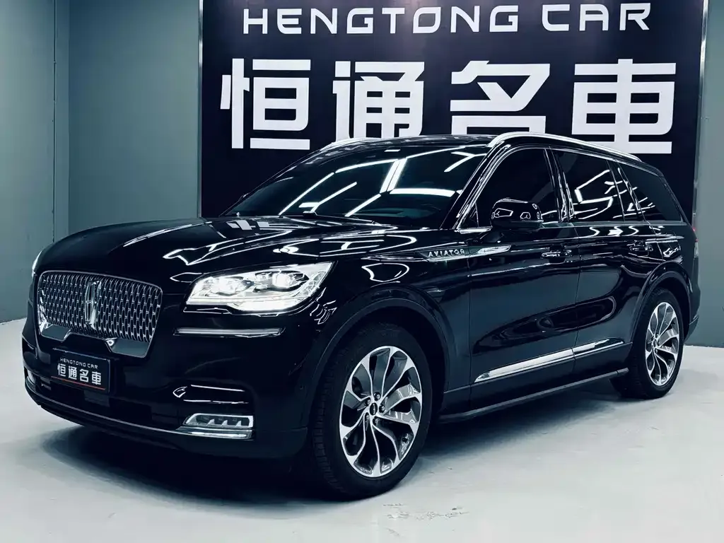 Lincoln Aviator — фото 1