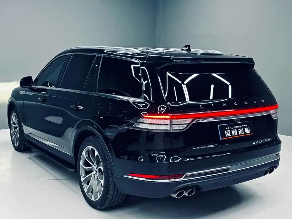 Lincoln Aviator — фото 2