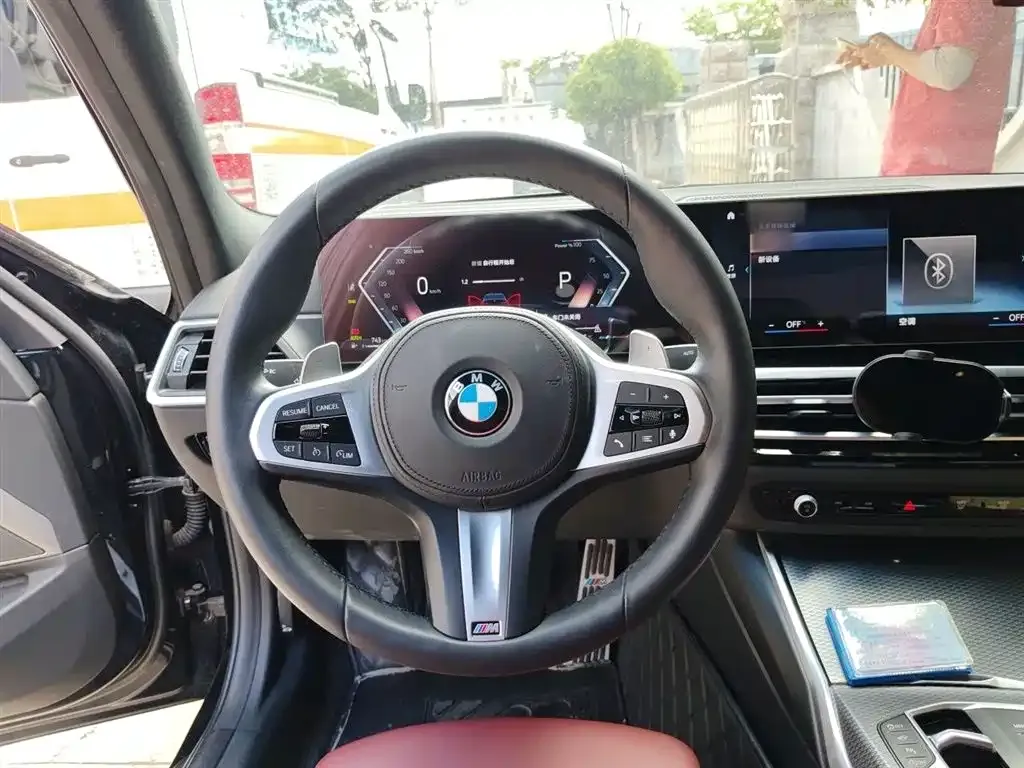 BMW 3 Series 2023 из CN, фото 10