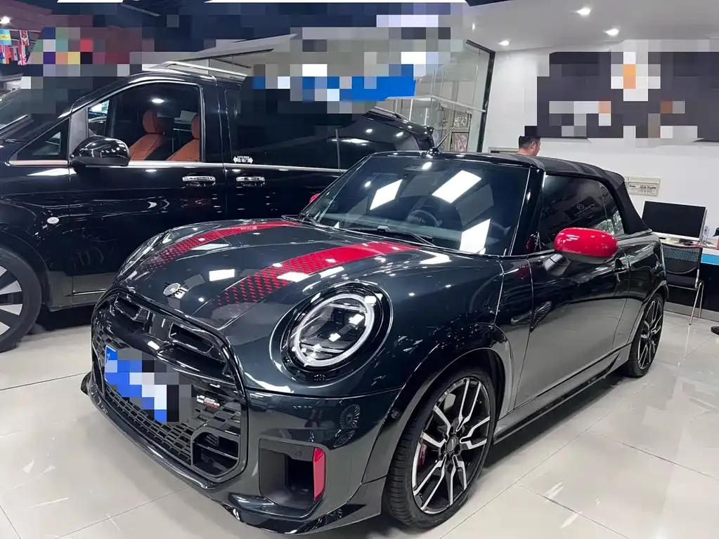 MINI JCW (John Cooper Works) — фото 1