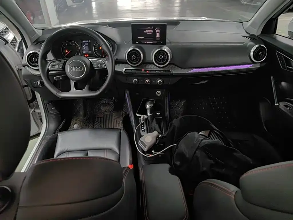 Audi Q2L 2022 из CN, фото 8