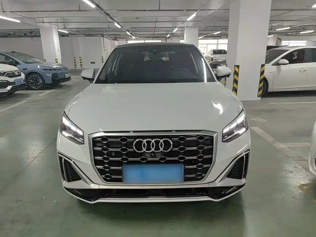 Audi Q2L 2022 из CN, фото 9