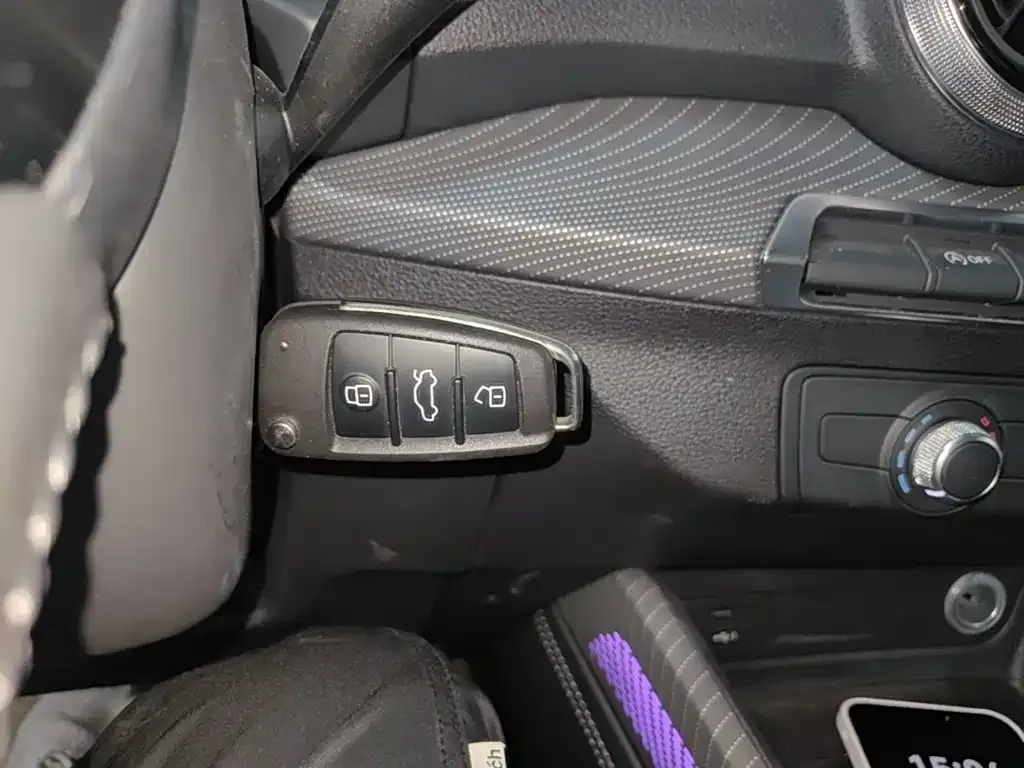 Audi Q2L 2022 из CN, фото 5