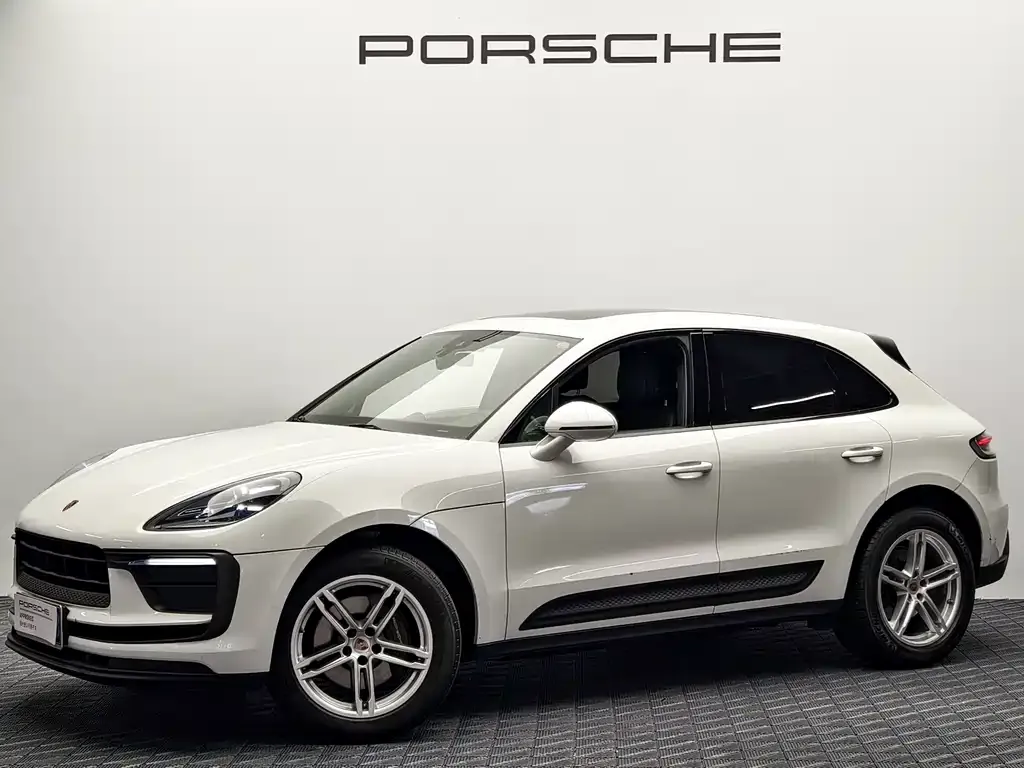 Porsche Macan — фото 1
