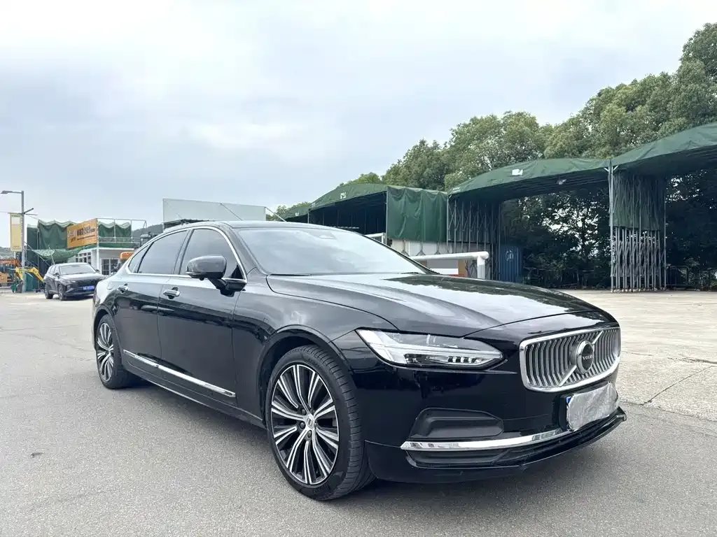 Volvo S90 2023 из CN, фото 4