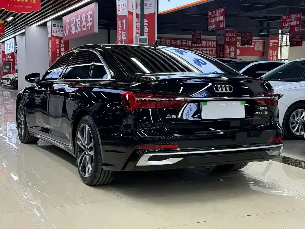 Audi A6L — фото 5