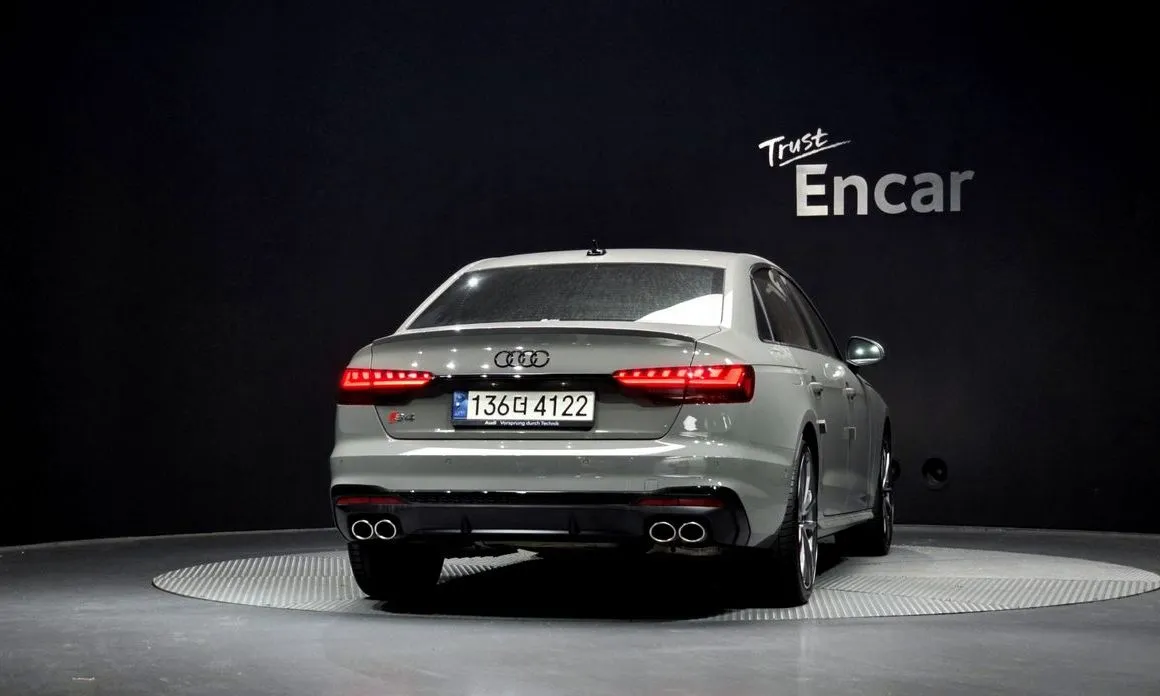 Audi S4 2022 из KR, фото 2