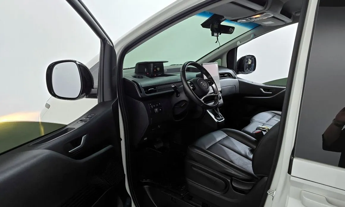 Hyundai Staria 2023 из KR, фото 7