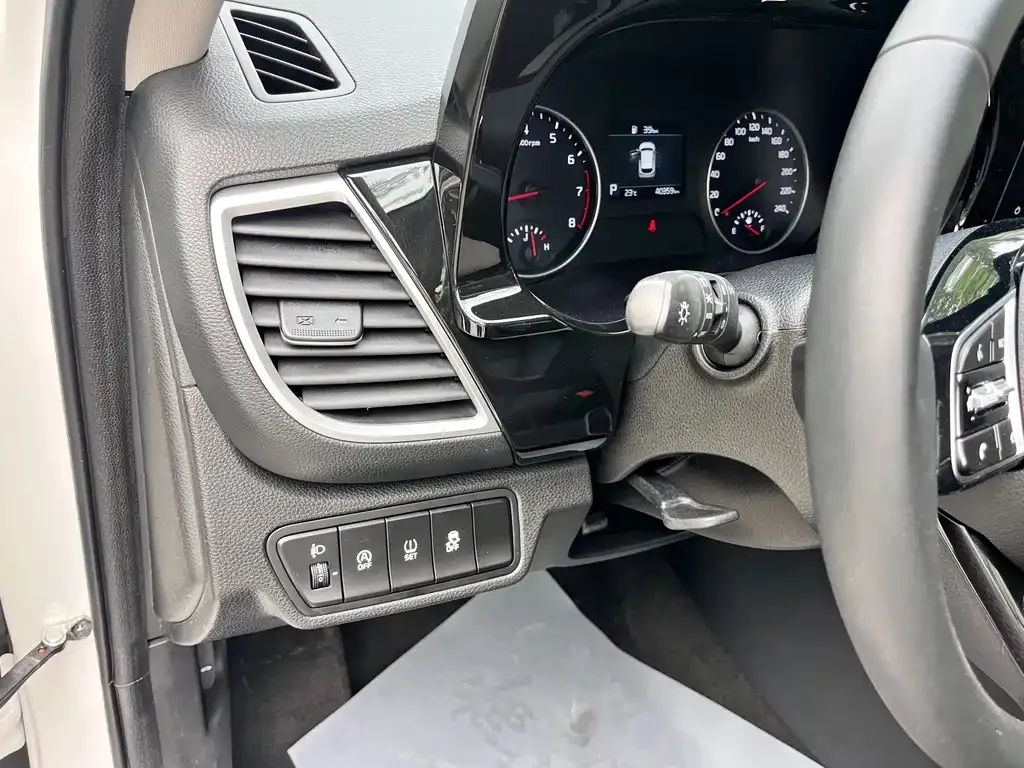 Kia KX3 2022 из CN, фото 2