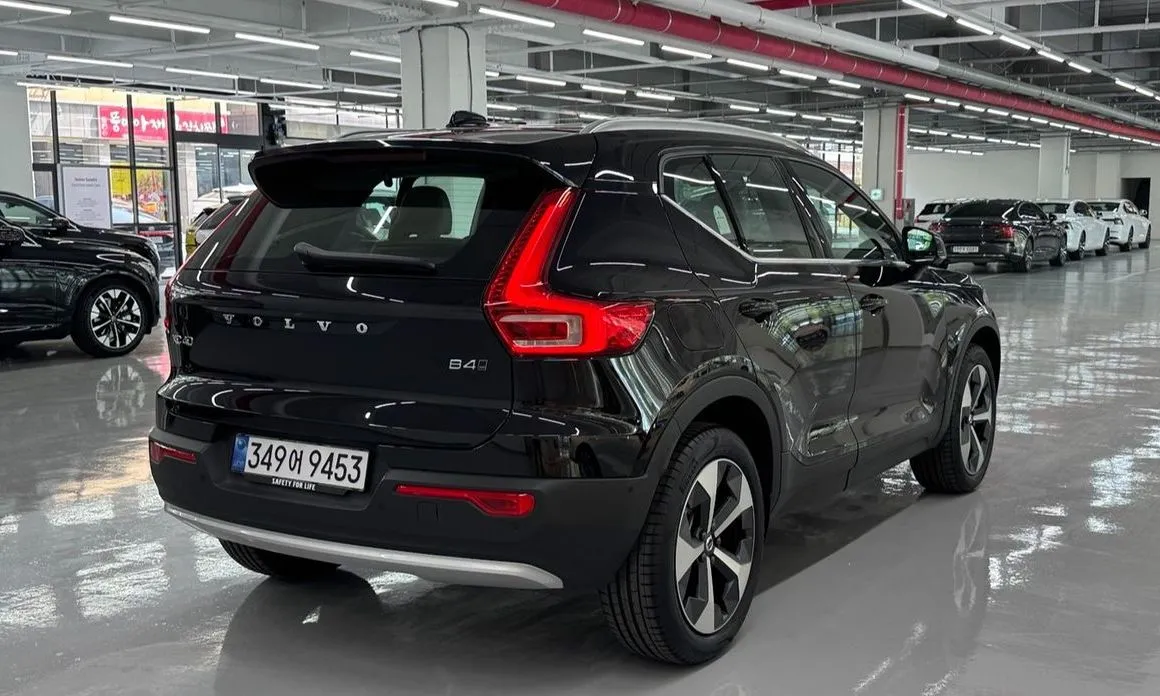 Volvo XC40 2025 из KR, фото 3