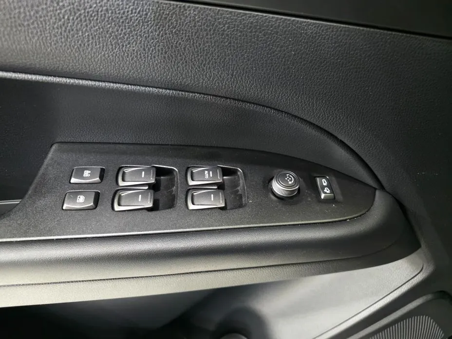 KG Mobility (Ssangyong) Rexton 2021 из KR, фото 8