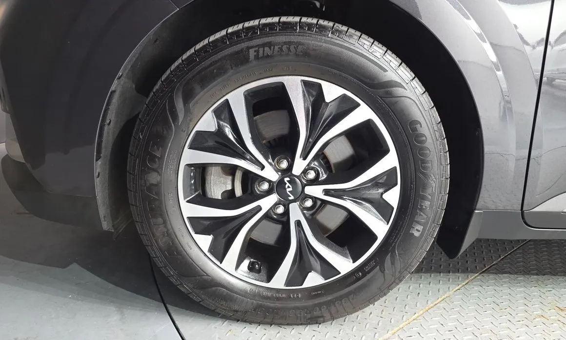 Kia Carnival 2023 из KR, фото 5