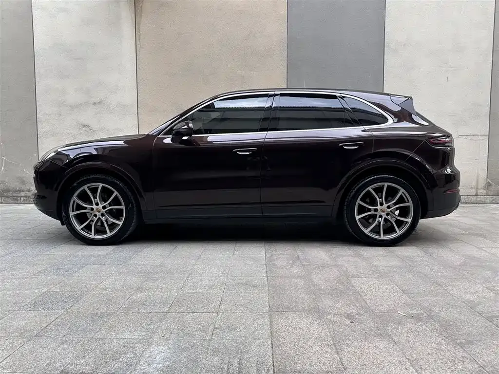 Porsche Cayenne — фото 2