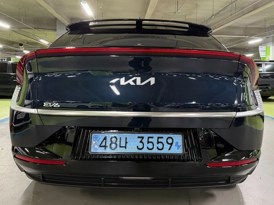 Kia EV6 — фото 6