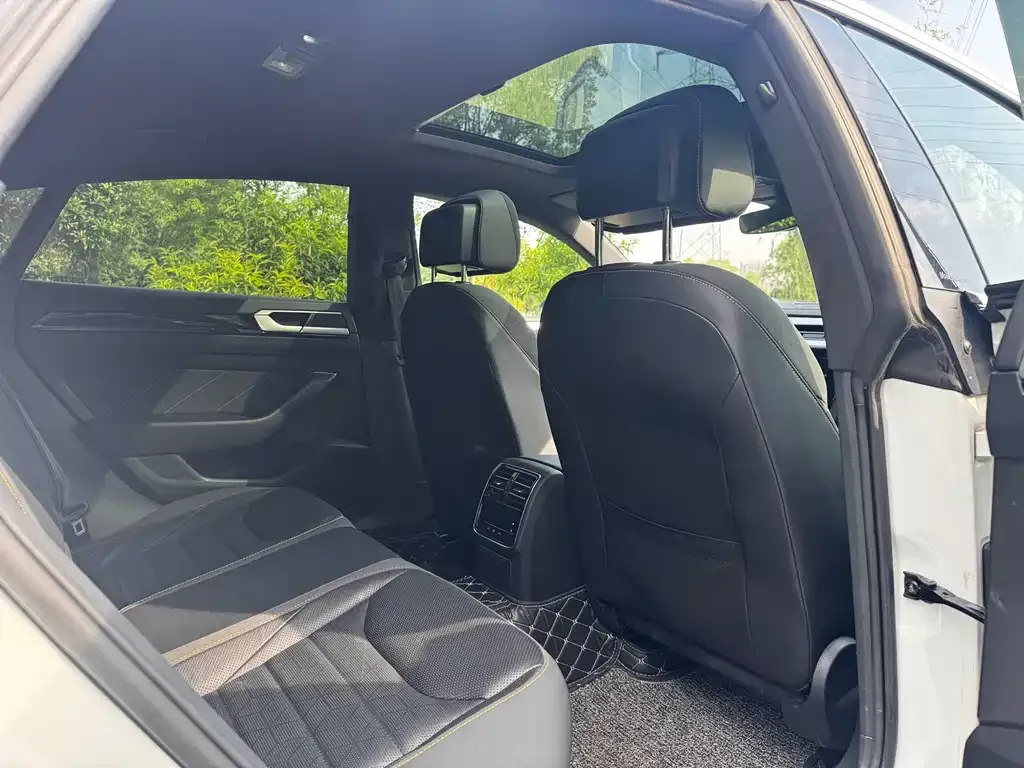Volkswagen CC 2021 из CN, фото 6