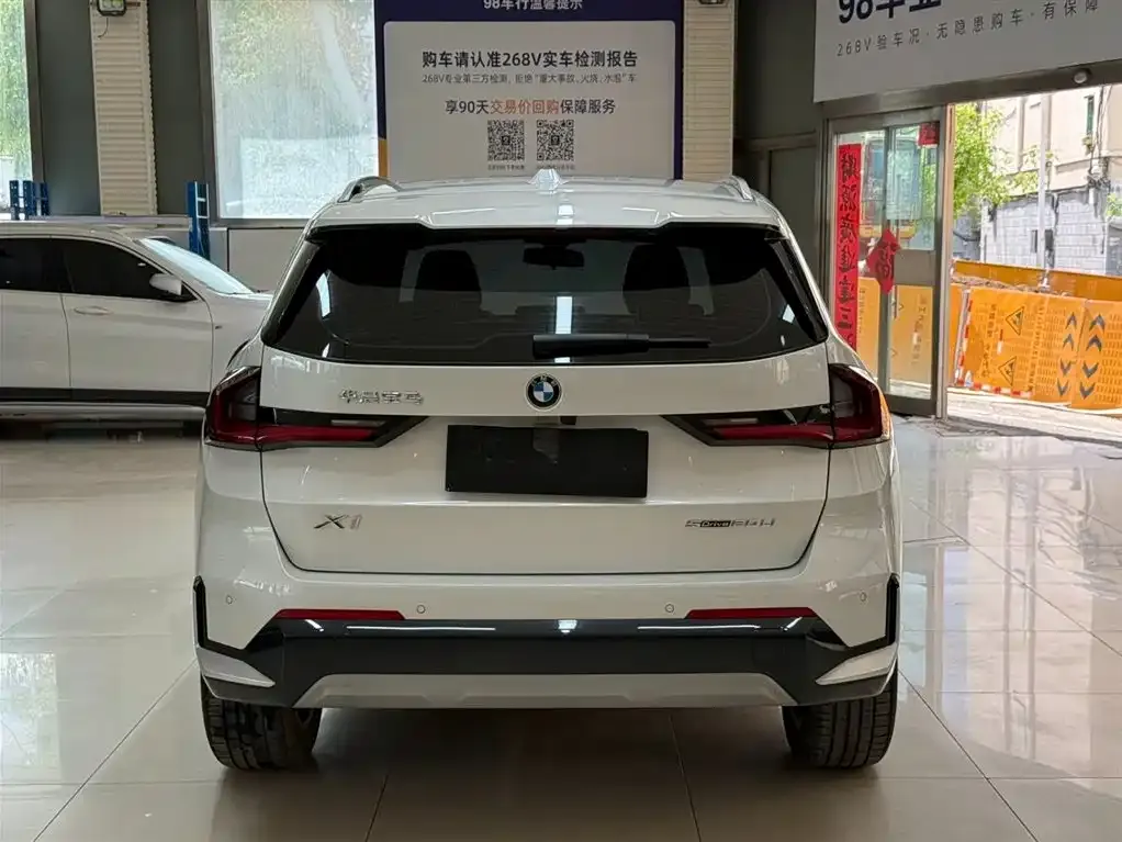 BMW X1 — фото 2