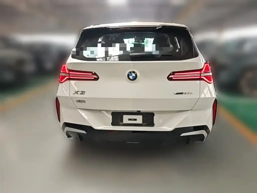 BMW X3 — фото 10