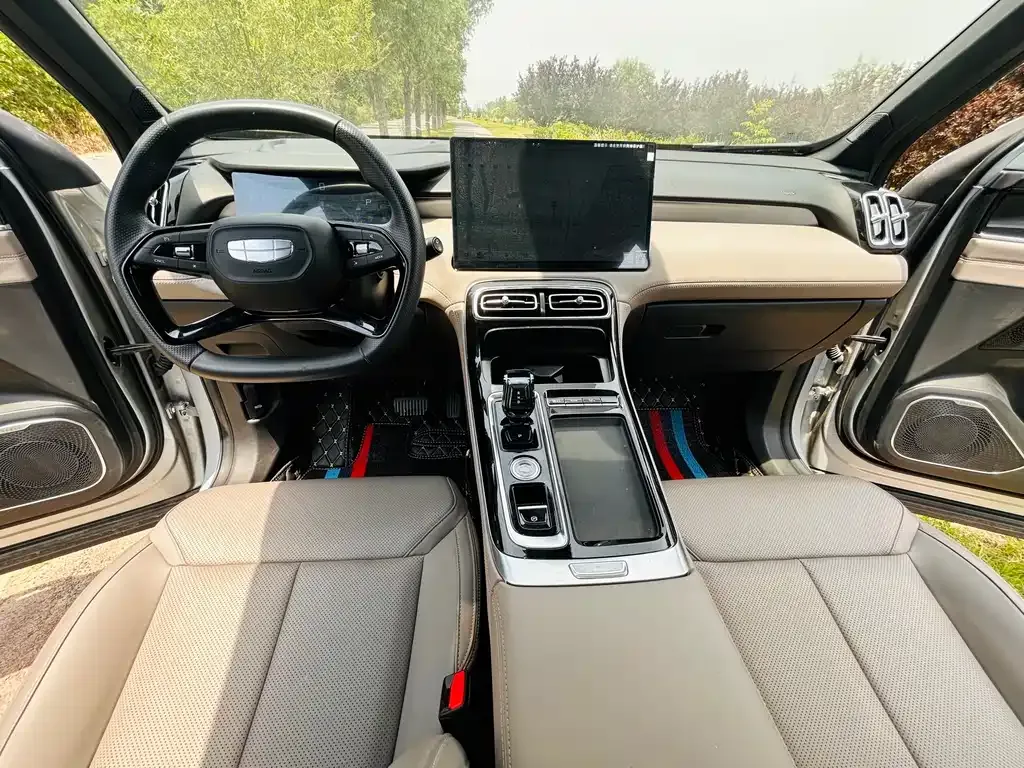 Geely Boyue L 2025 из CN, фото 9
