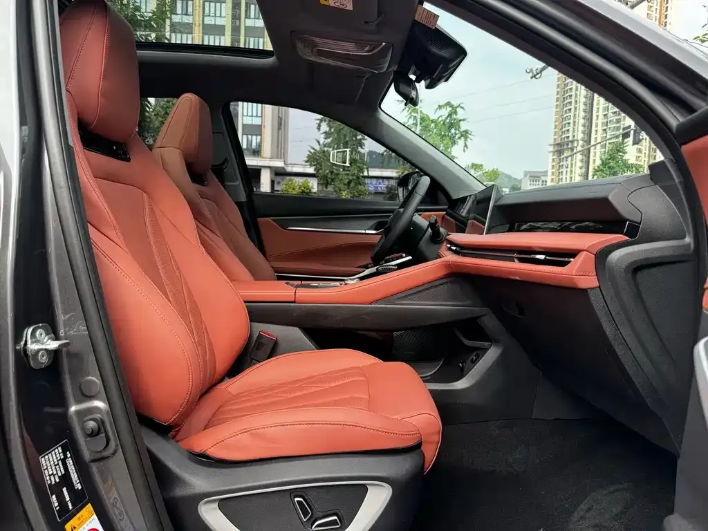 Changan CS75PLUS 2024 из CN, фото 2