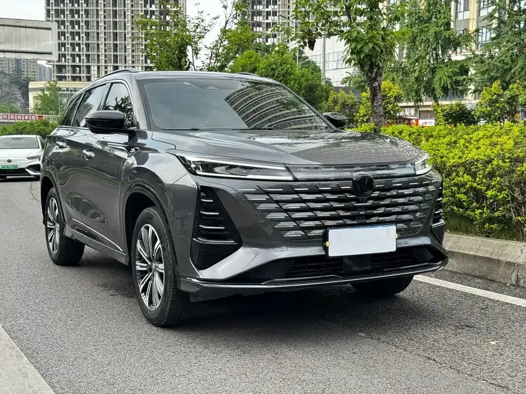 Changan CS75PLUS 2024 из CN, фото 3