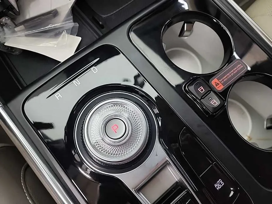 Kia Carnival 2025 из KR, фото 9