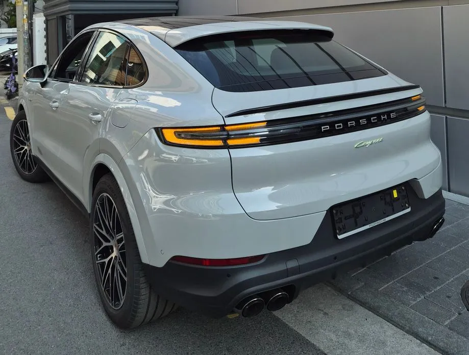 Porsche Cayenne 2026 из KR, фото 4