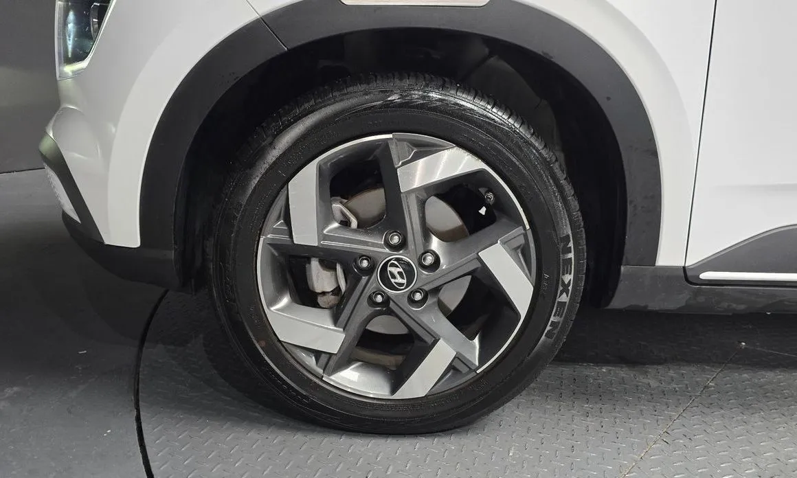 Hyundai Venue 2023 из KR, фото 8