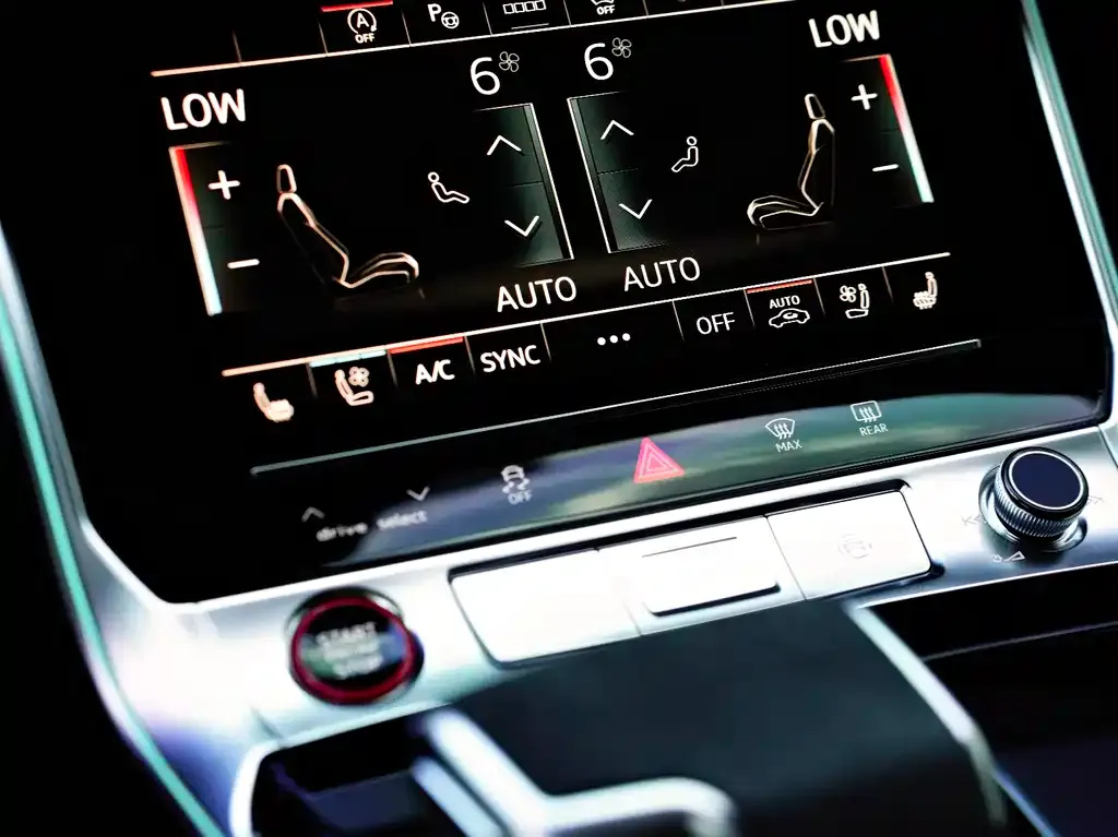 Audi RS 6 2025 из CN, фото 8